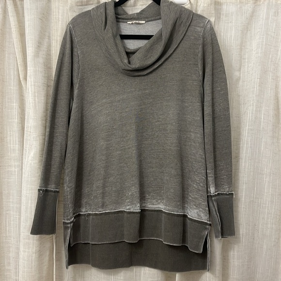 Lucky Brand Sweatshirt Gray Washed Size 1X - Picture 3 of 10